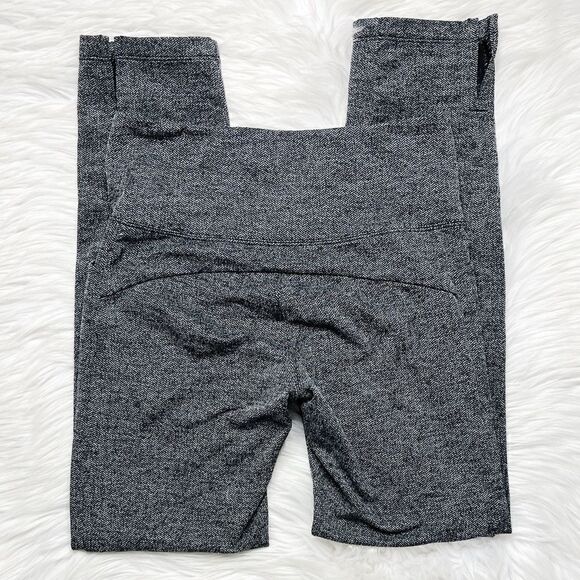 Athleta Energy Power Up Cropped Split Legging Space Dye Grey Size XS - Picture 3 of 7